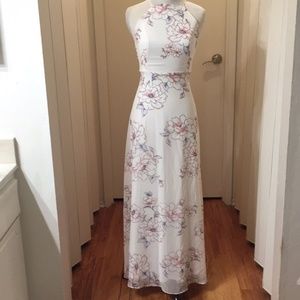 BLOOMS FOR YOU PALE BLUSH FLORAL PRINT MAXI DRESS